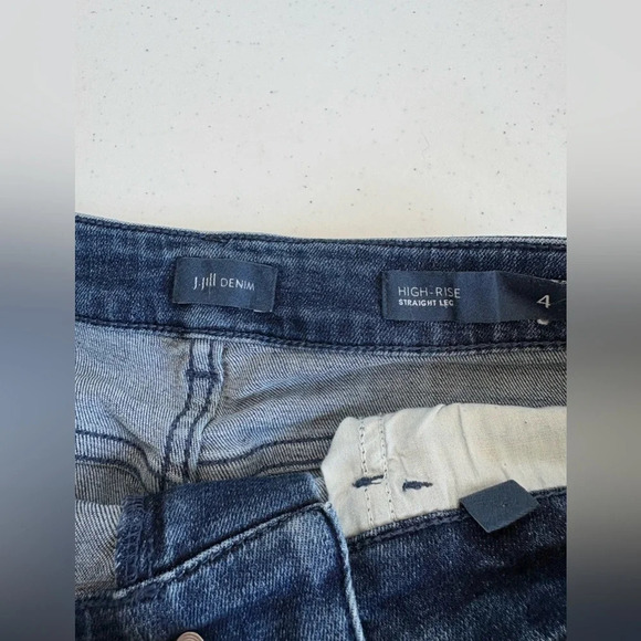 J. Jill High-Rise Fringed-Hem Straight-Leg Jeans Size 4‎ EUC 0238 - Picture 8 of 10